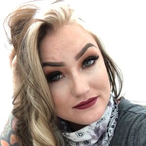 Meet your Posher, Jordan